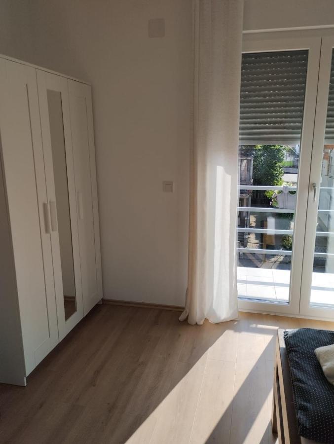 Apartman Zagreb , With Balcony And Free Parking Екстер'єр фото