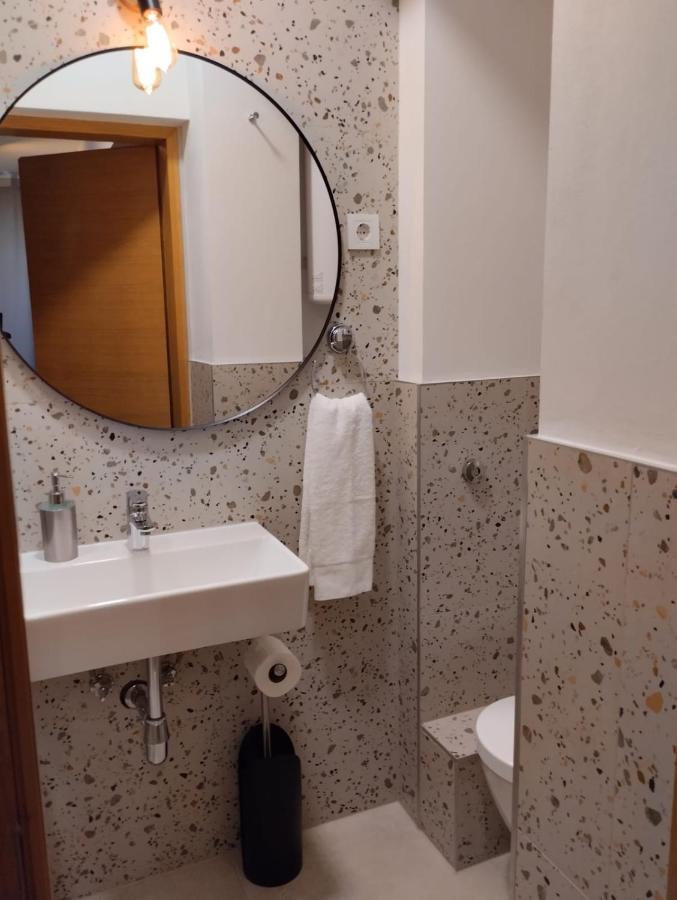 Apartman Zagreb , With Balcony And Free Parking Екстер'єр фото