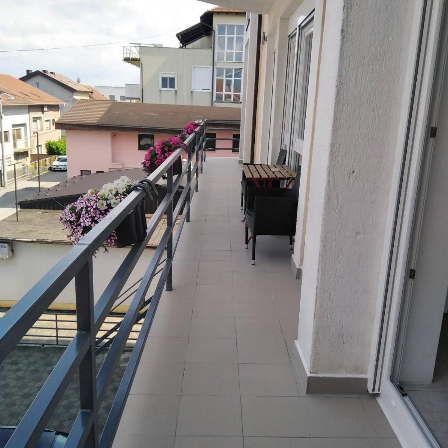 Apartman Zagreb , With Balcony And Free Parking Екстер'єр фото